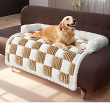 Load image into Gallery viewer, CozyPlush Pet Bed